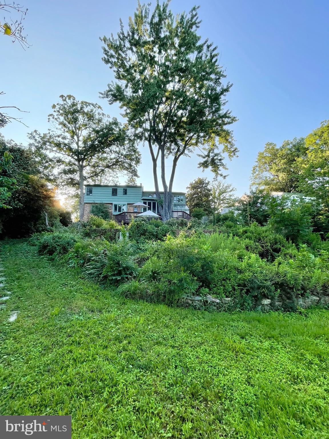 RIVERSIDE ESTATES - Residential