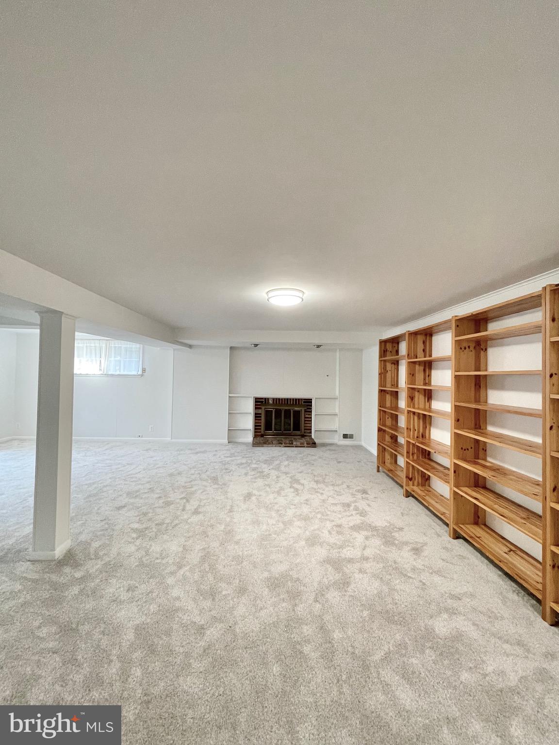 RIVERSIDE ESTATES - Residential