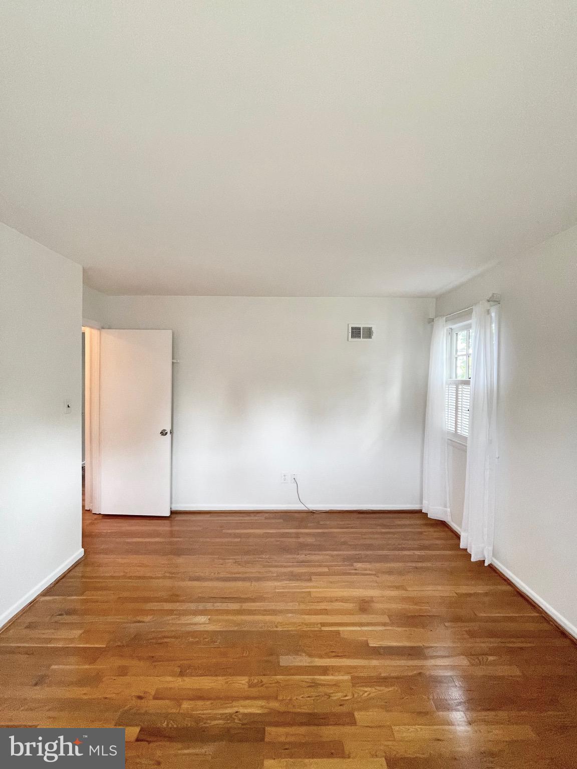 RIVERSIDE ESTATES - Residential