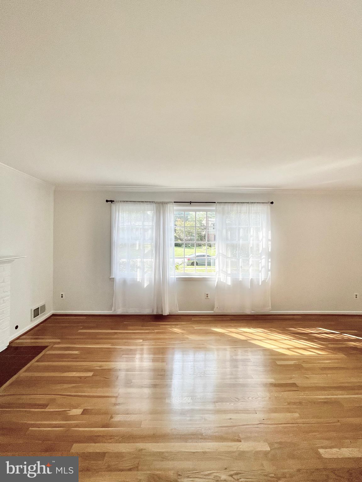 RIVERSIDE ESTATES - Residential