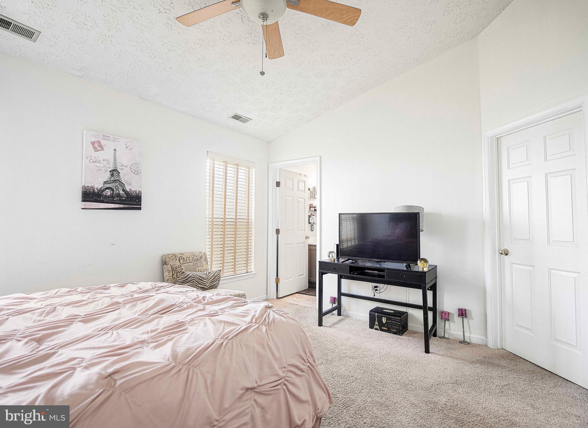 PERRY HALL FARMS - Residential