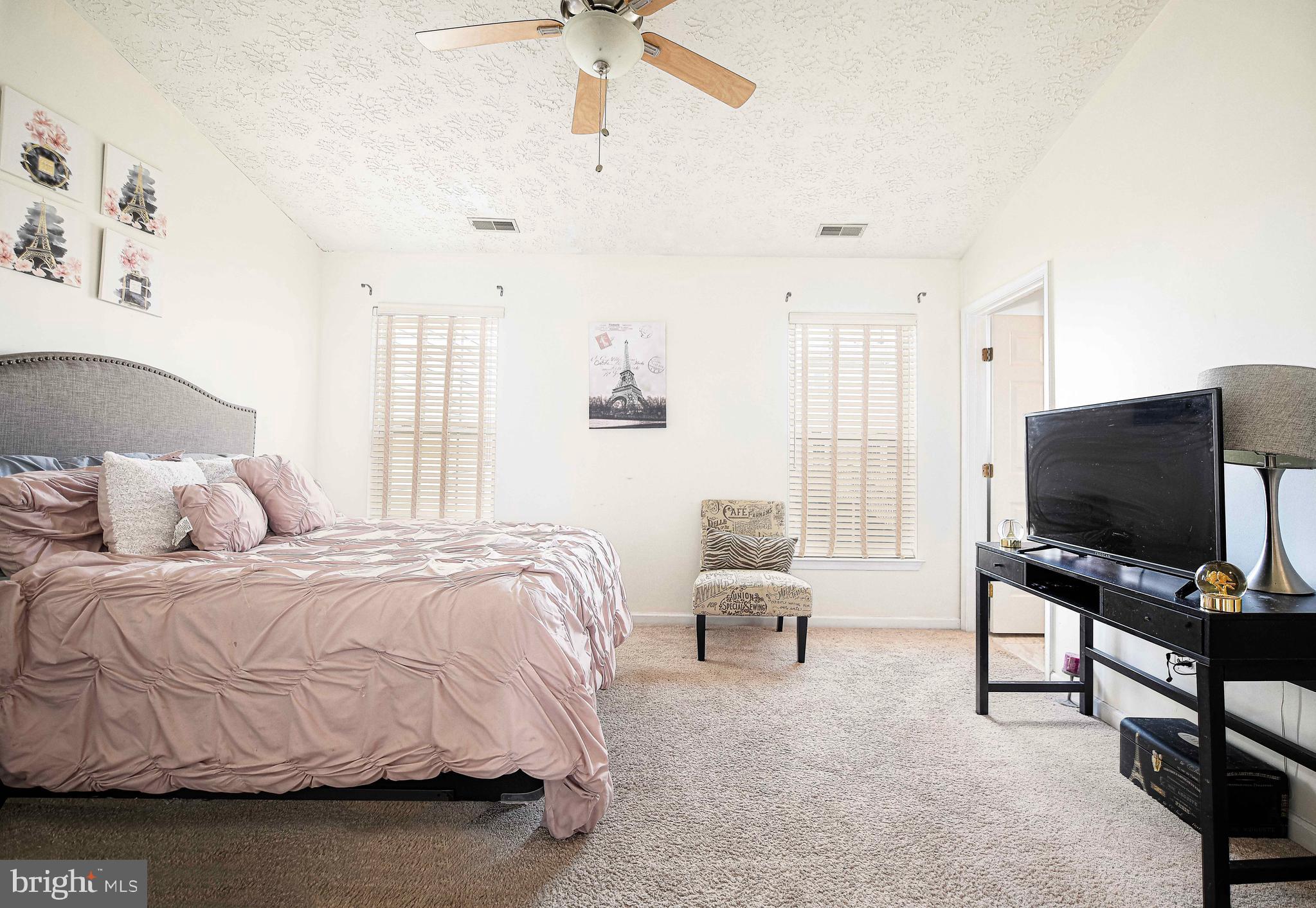 PERRY HALL FARMS - Residential