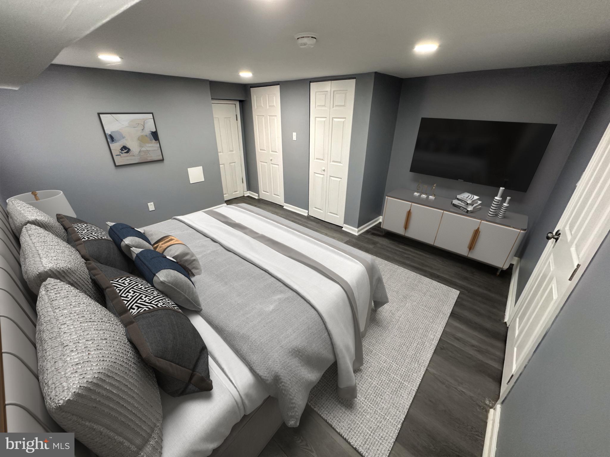 5400 LARCHWOOD AVENUE