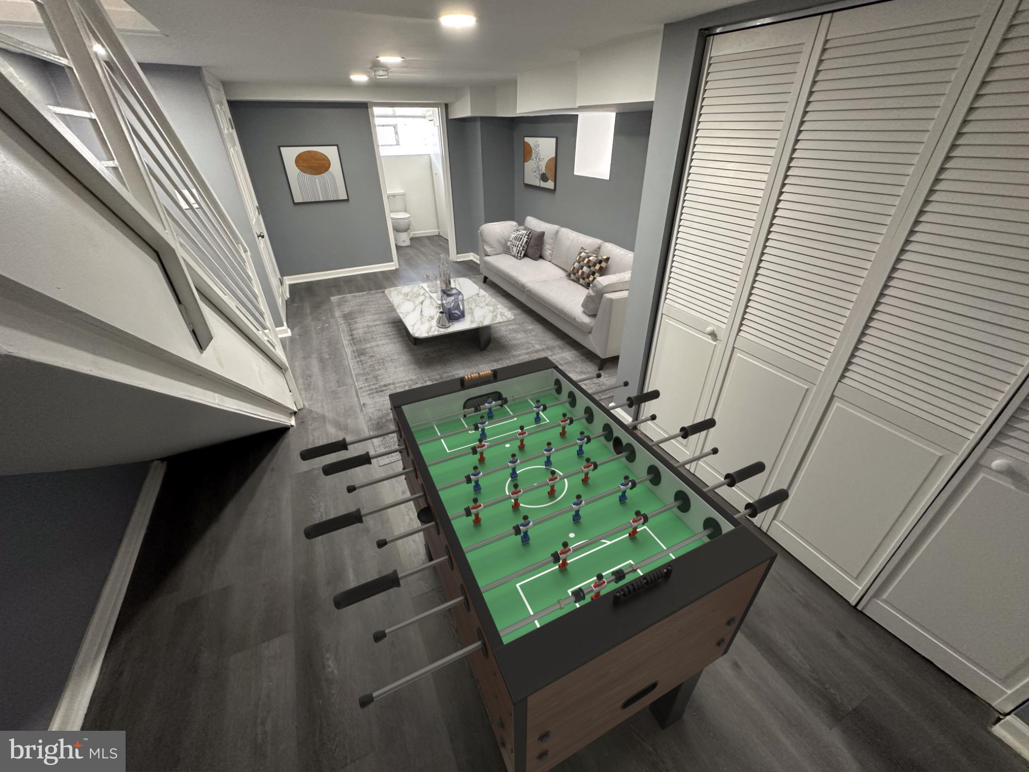 5400 LARCHWOOD AVENUE