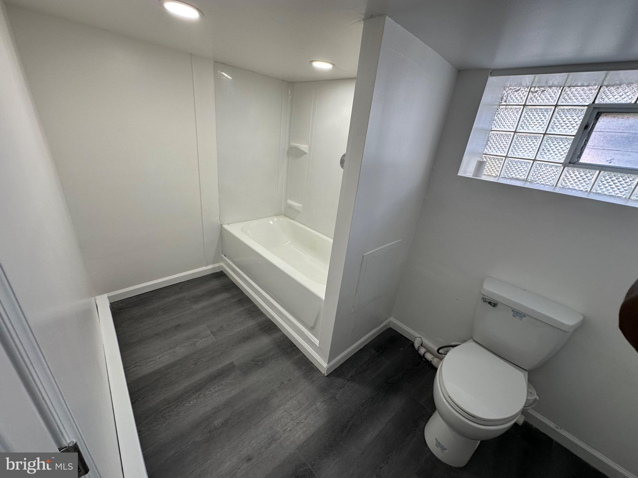 COBBS CREEK - Residential