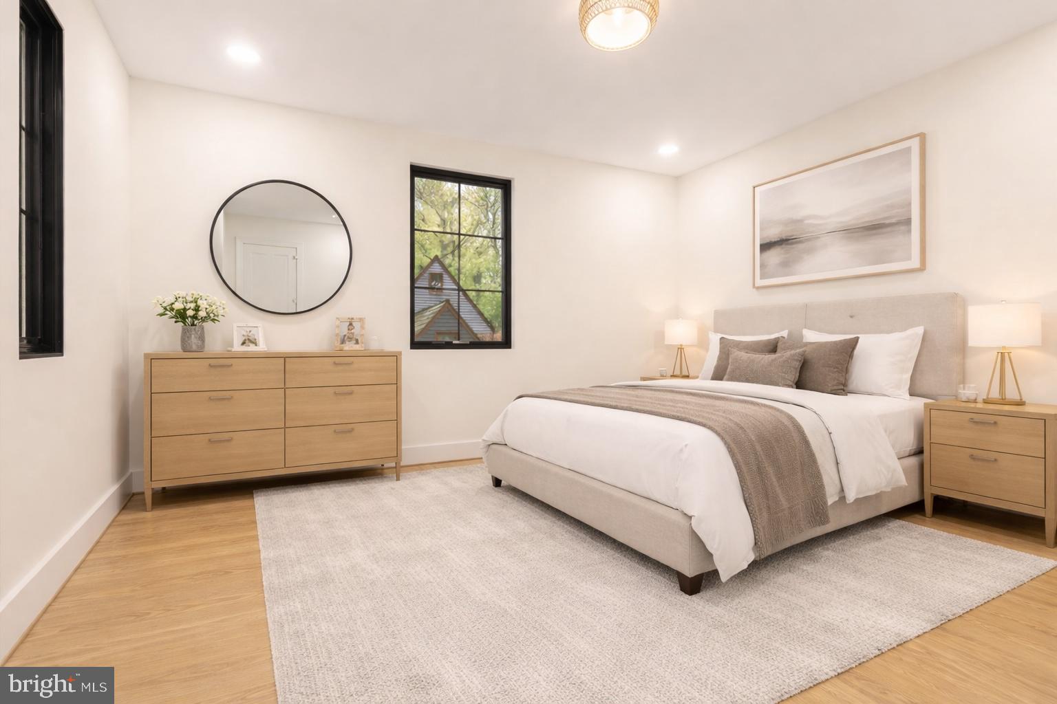 SEVEN OAKS - Residential