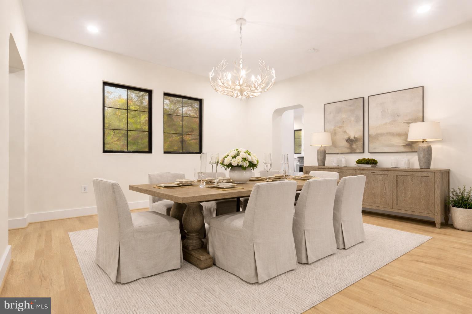 SEVEN OAKS - Residential