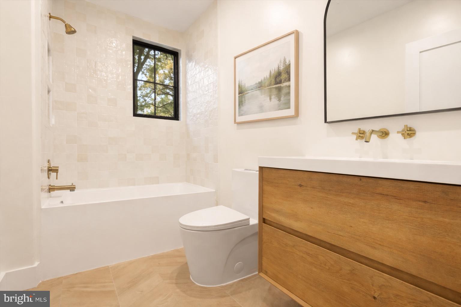 SEVEN OAKS - Residential