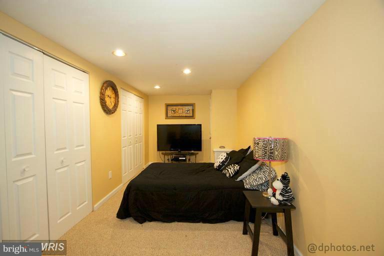 LYONSWOOD - Residential