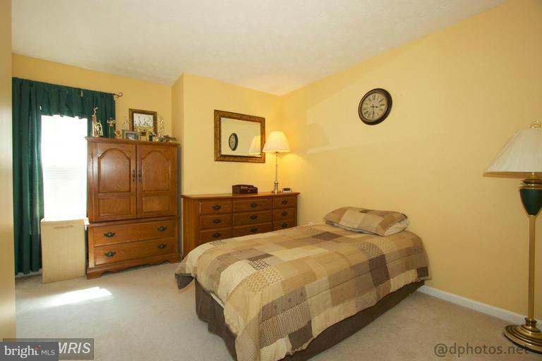 LYONSWOOD - Residential