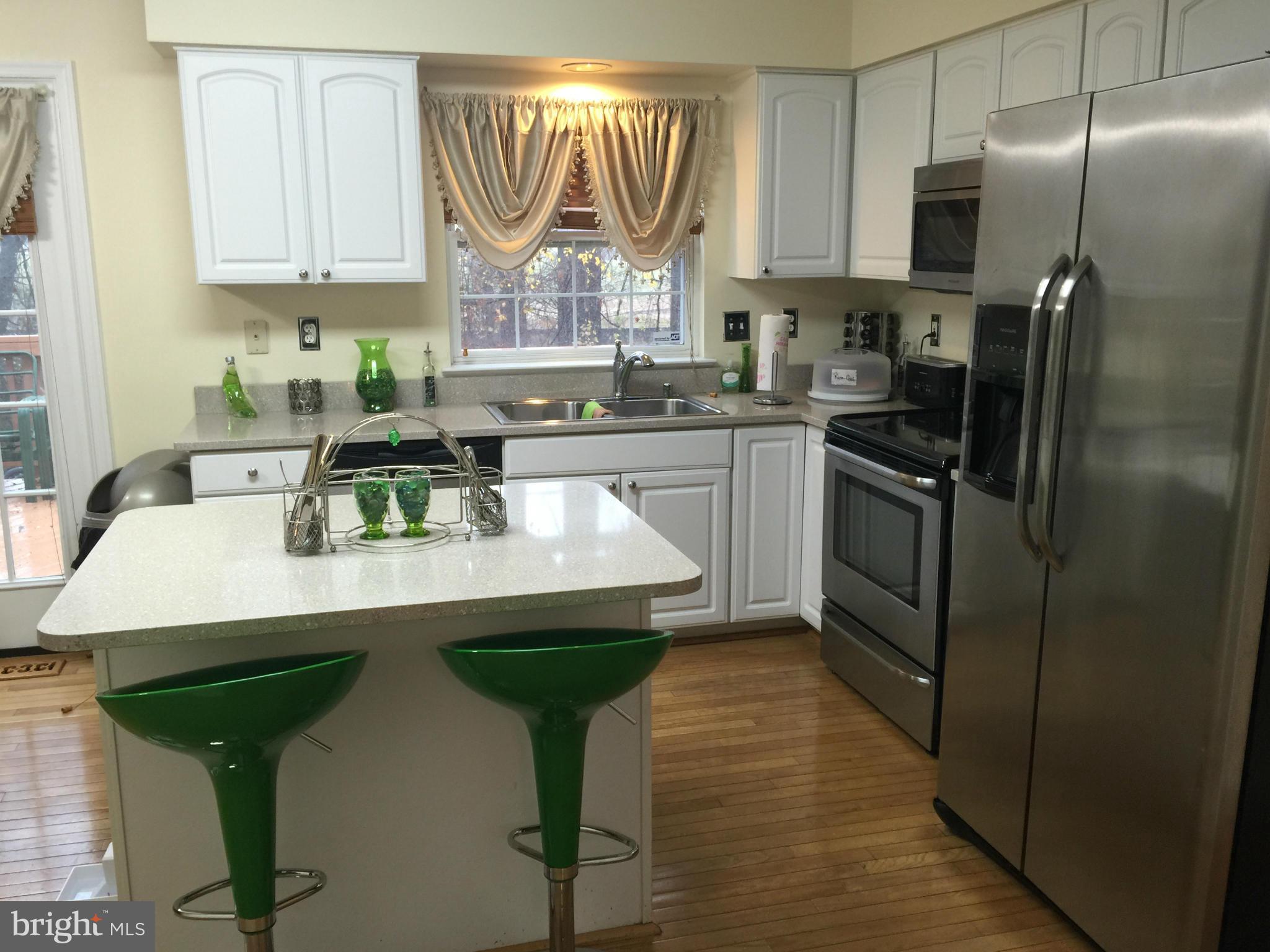 LYONSWOOD - Residential