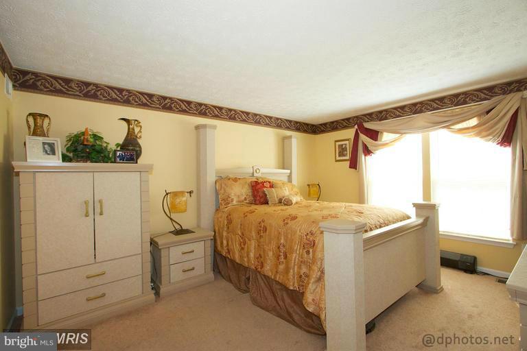 LYONSWOOD - Residential