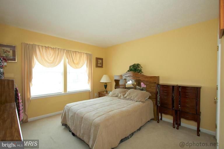 LYONSWOOD - Residential