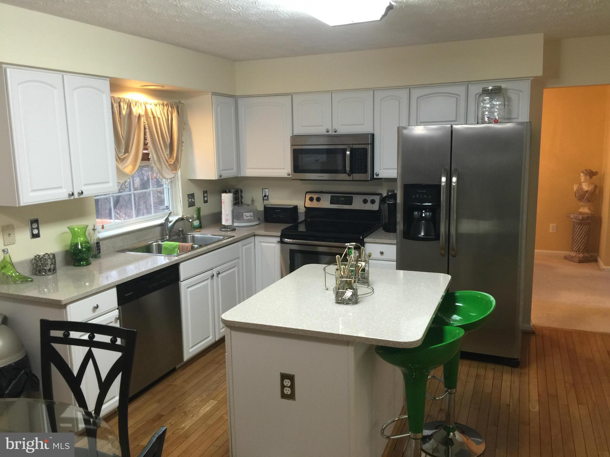 LYONSWOOD - Residential