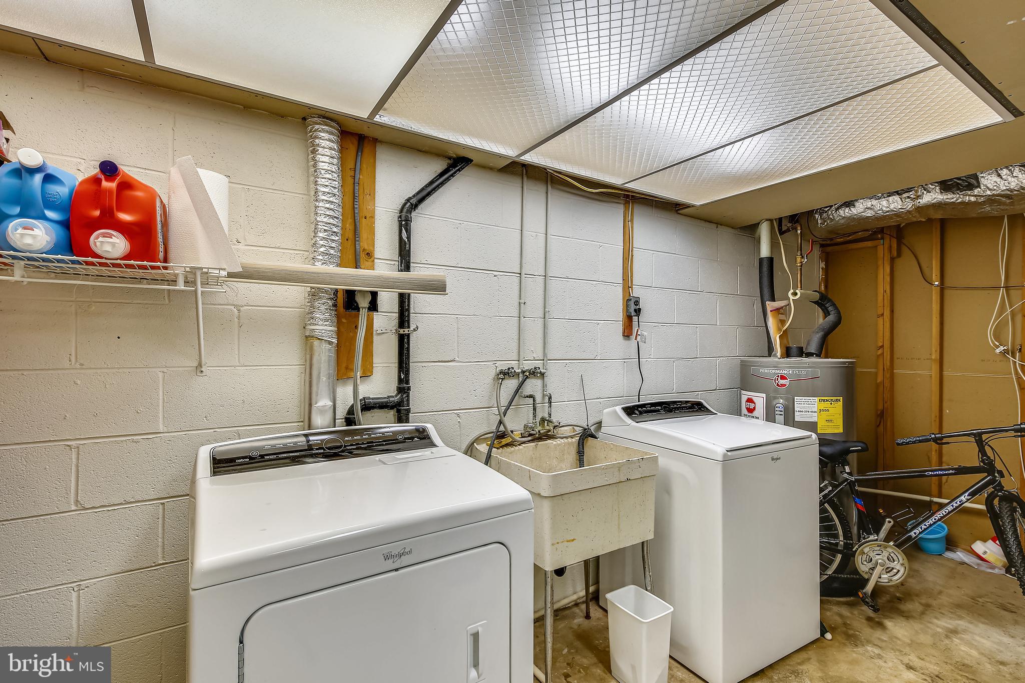 GLEN COVE - Residential