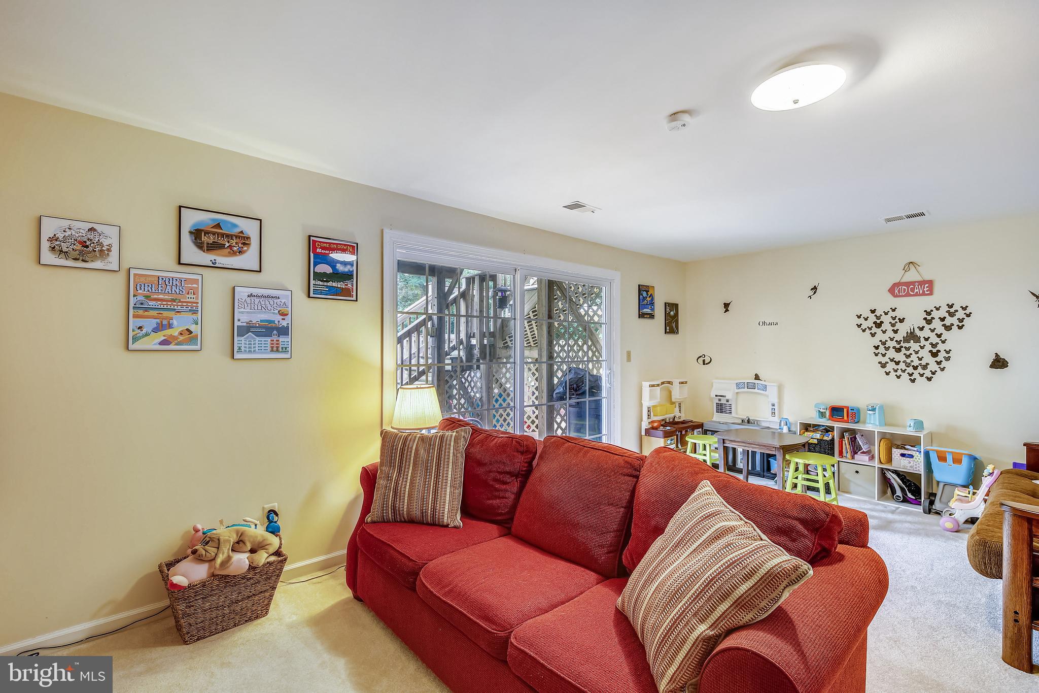 GLEN COVE - Residential