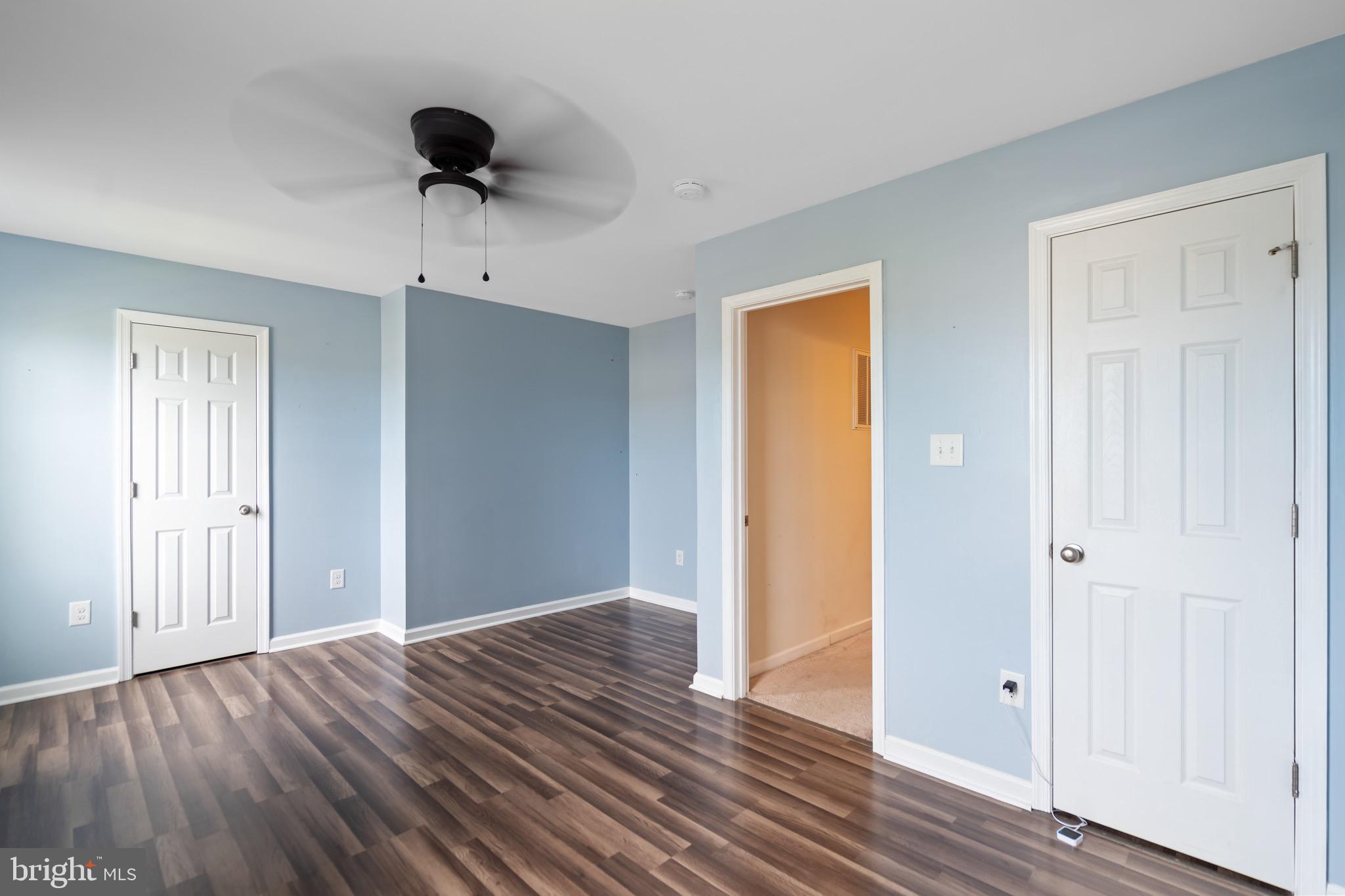 INWOOD VILLAGE - Residential