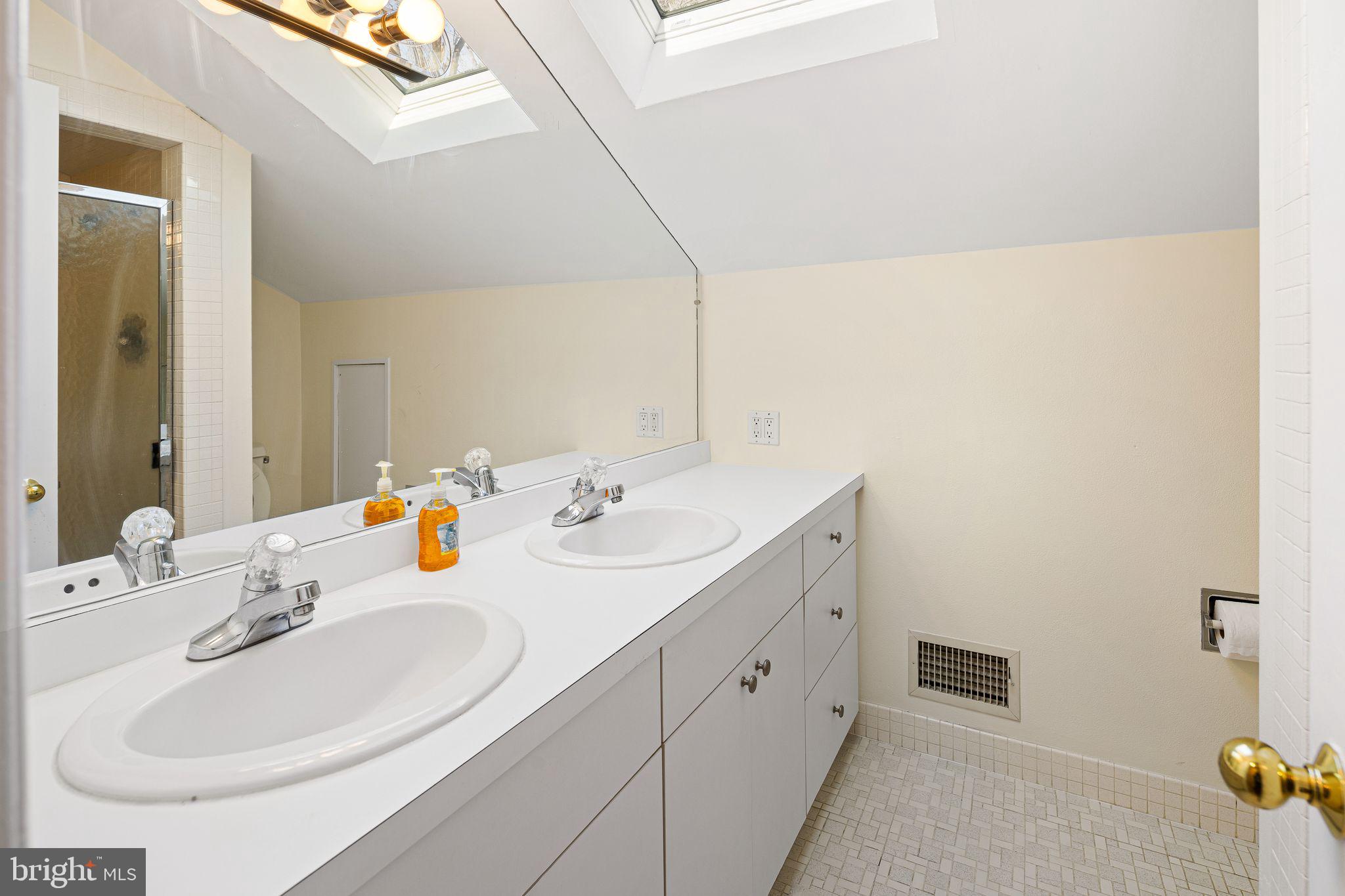 PENN VALLEY - Residential