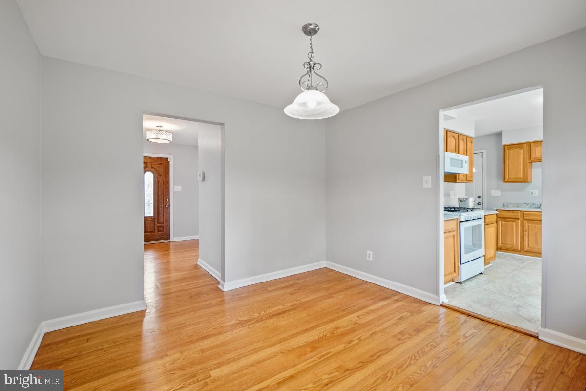 ROSECROFT PARK - Residential Lease