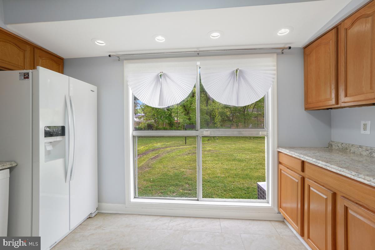 ROSECROFT PARK - Residential Lease