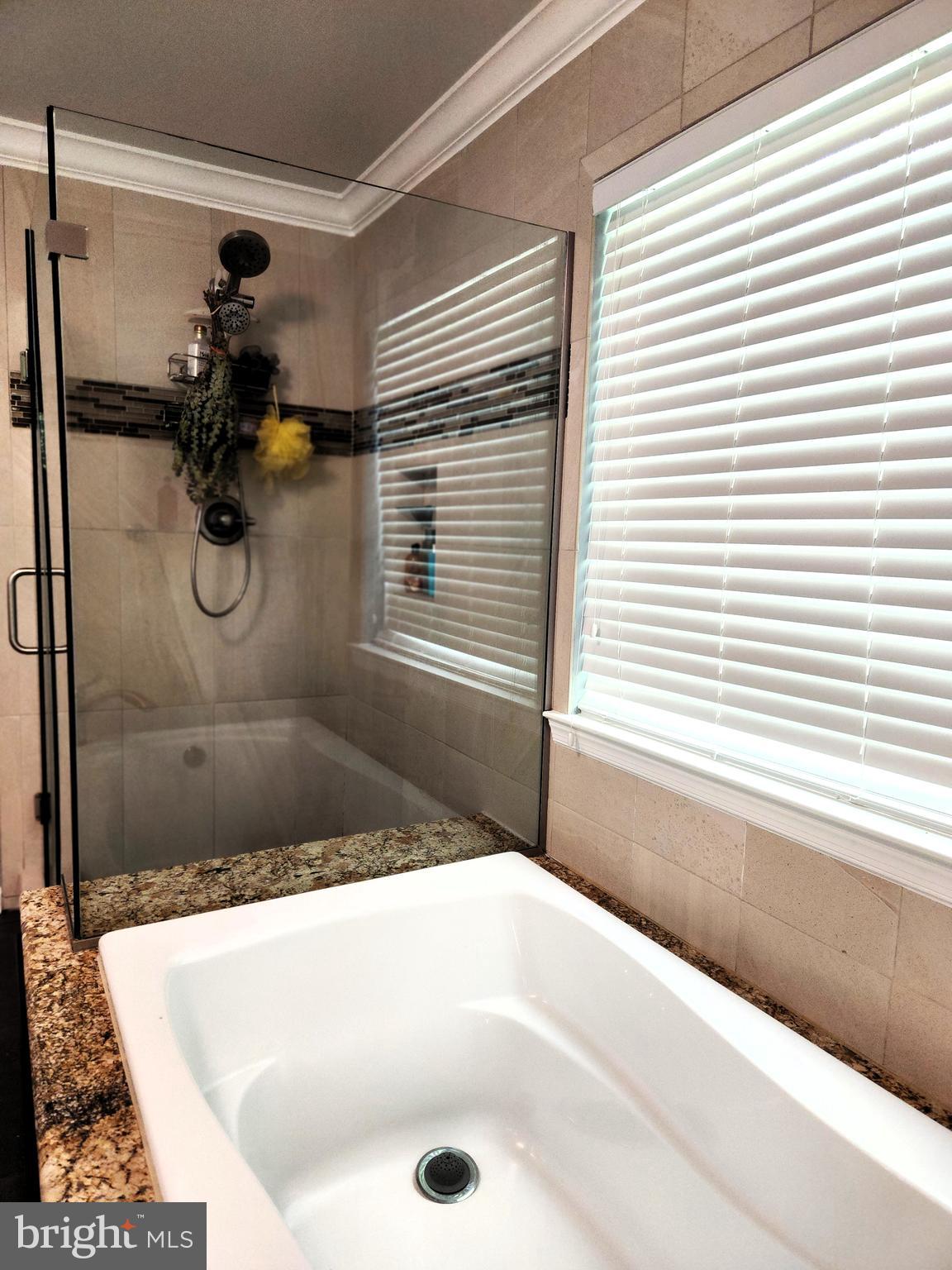 SADDLEBROOK WEST - Residential Lease