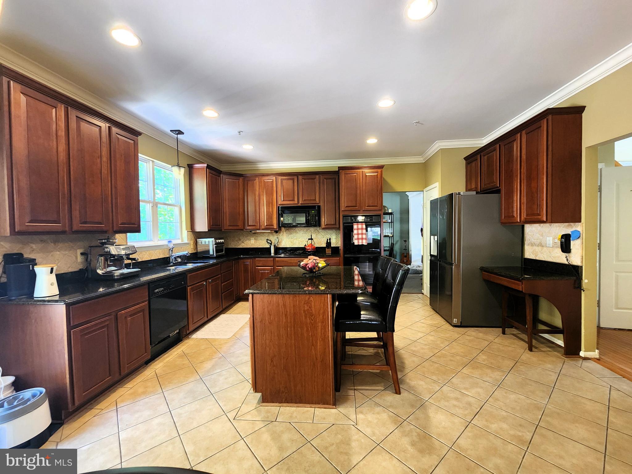 SADDLEBROOK WEST - Residential Lease