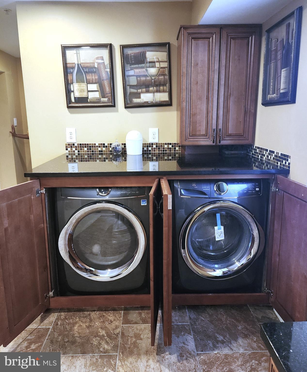 SADDLEBROOK WEST - Residential Lease