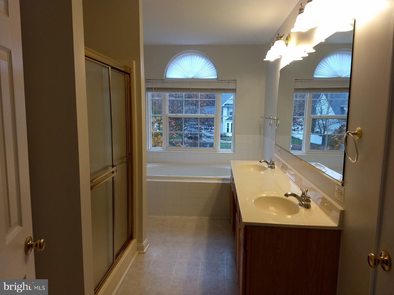 TALL PINES - Residential