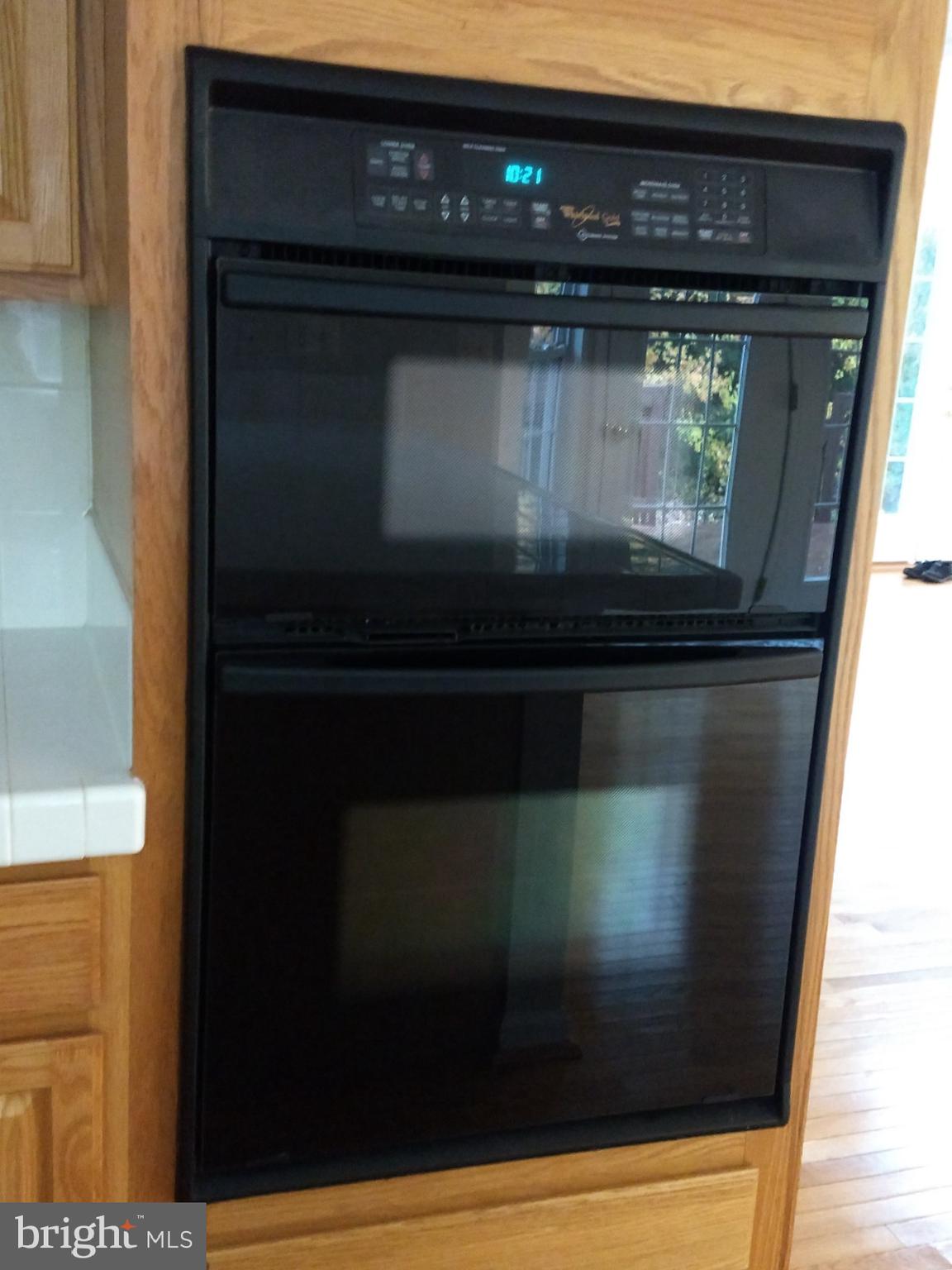 TALL PINES - Residential