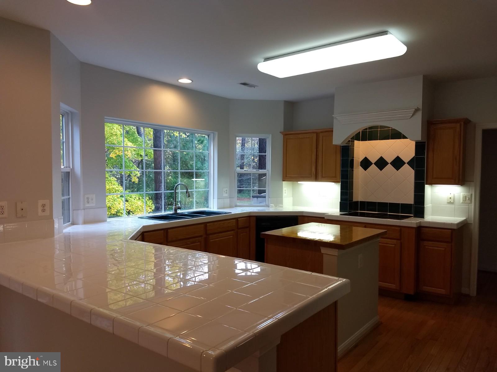 TALL PINES - Residential