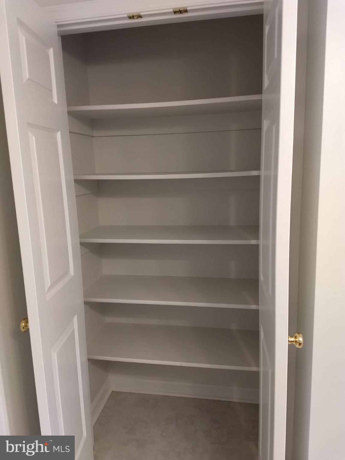 TALL PINES - Residential