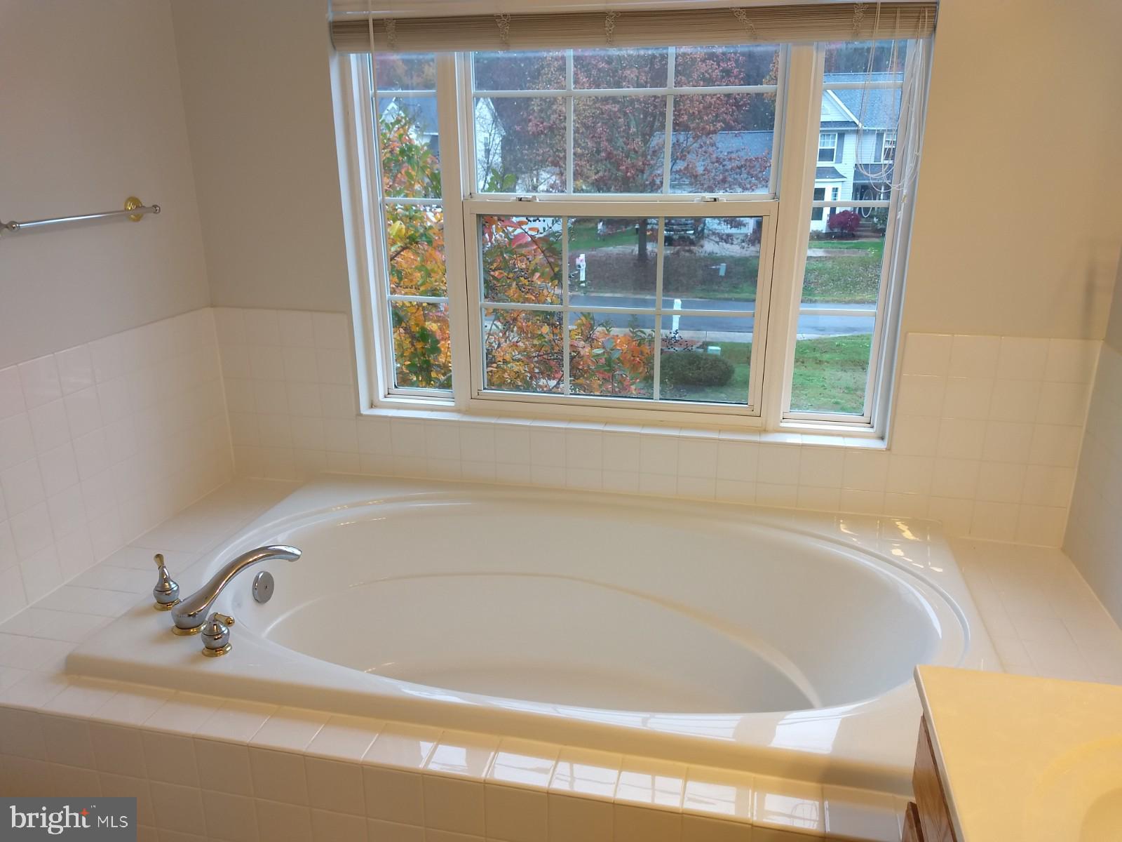 TALL PINES - Residential