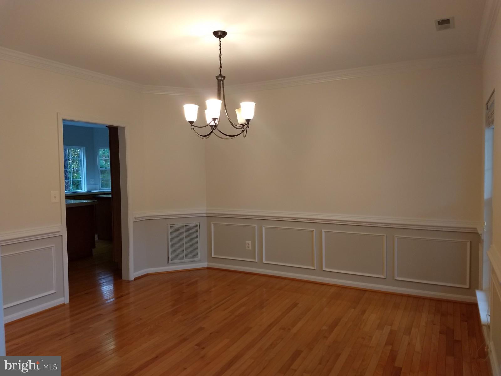 TALL PINES - Residential