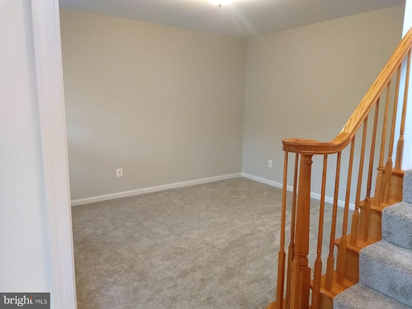 TALL PINES - Residential