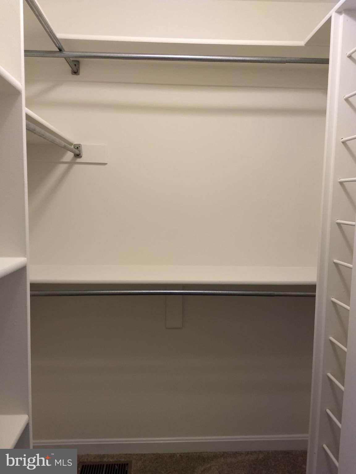 TALL PINES - Residential