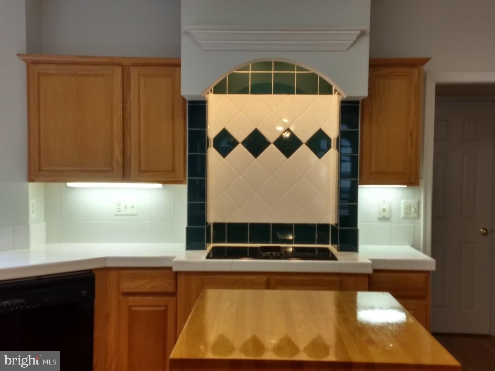 TALL PINES - Residential