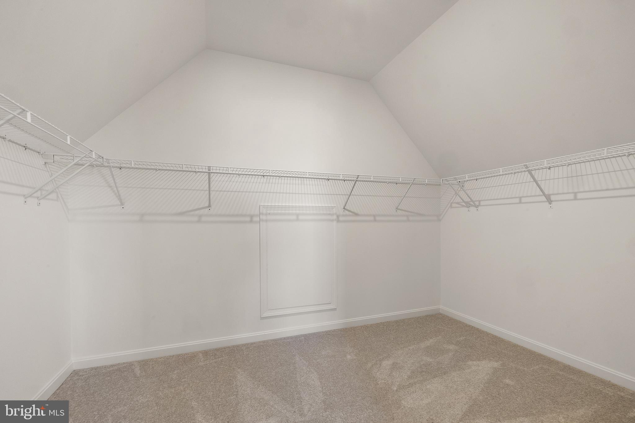 POND VIEW ESTATES - Residential