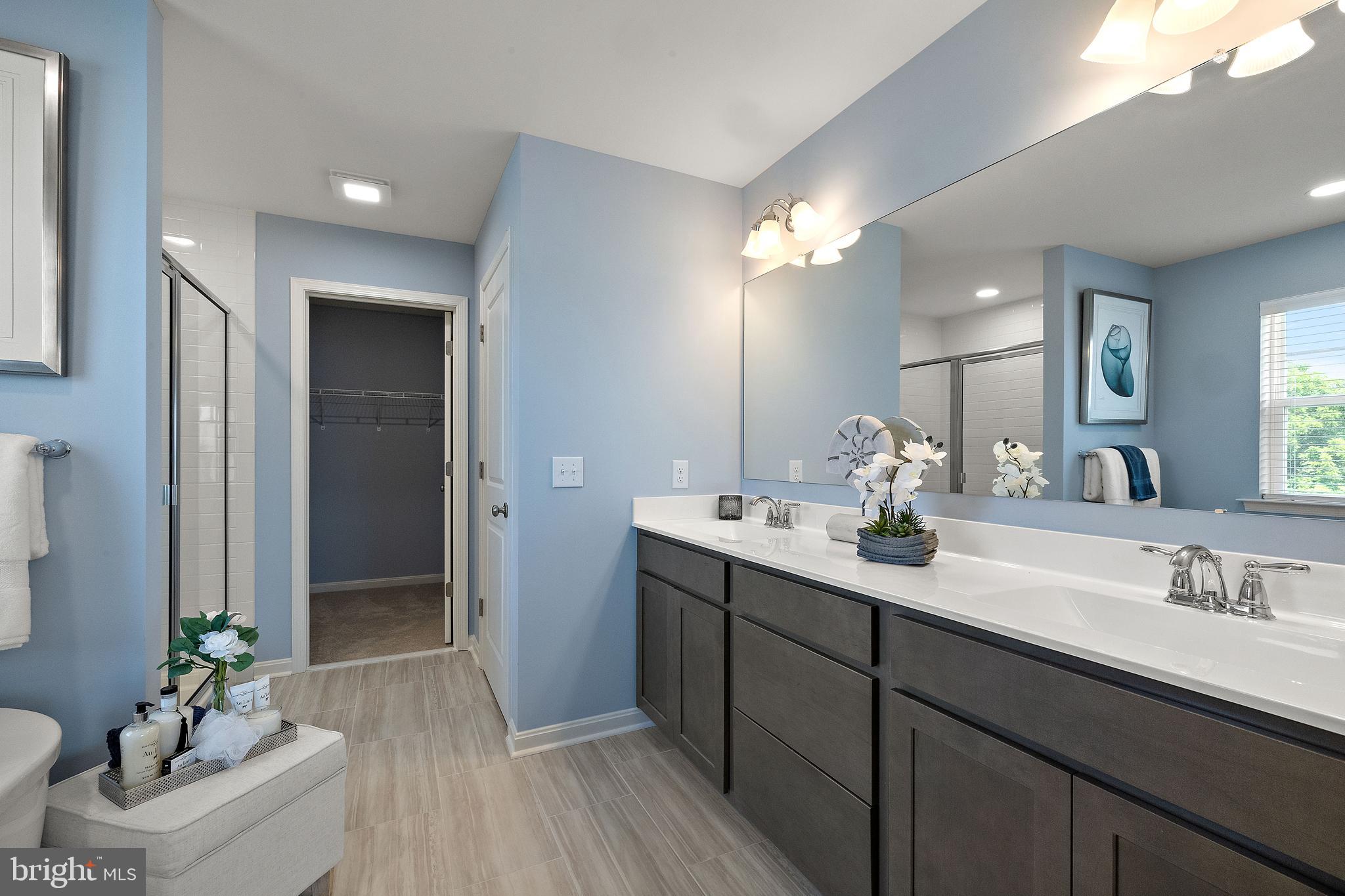 POND VIEW ESTATES - Residential