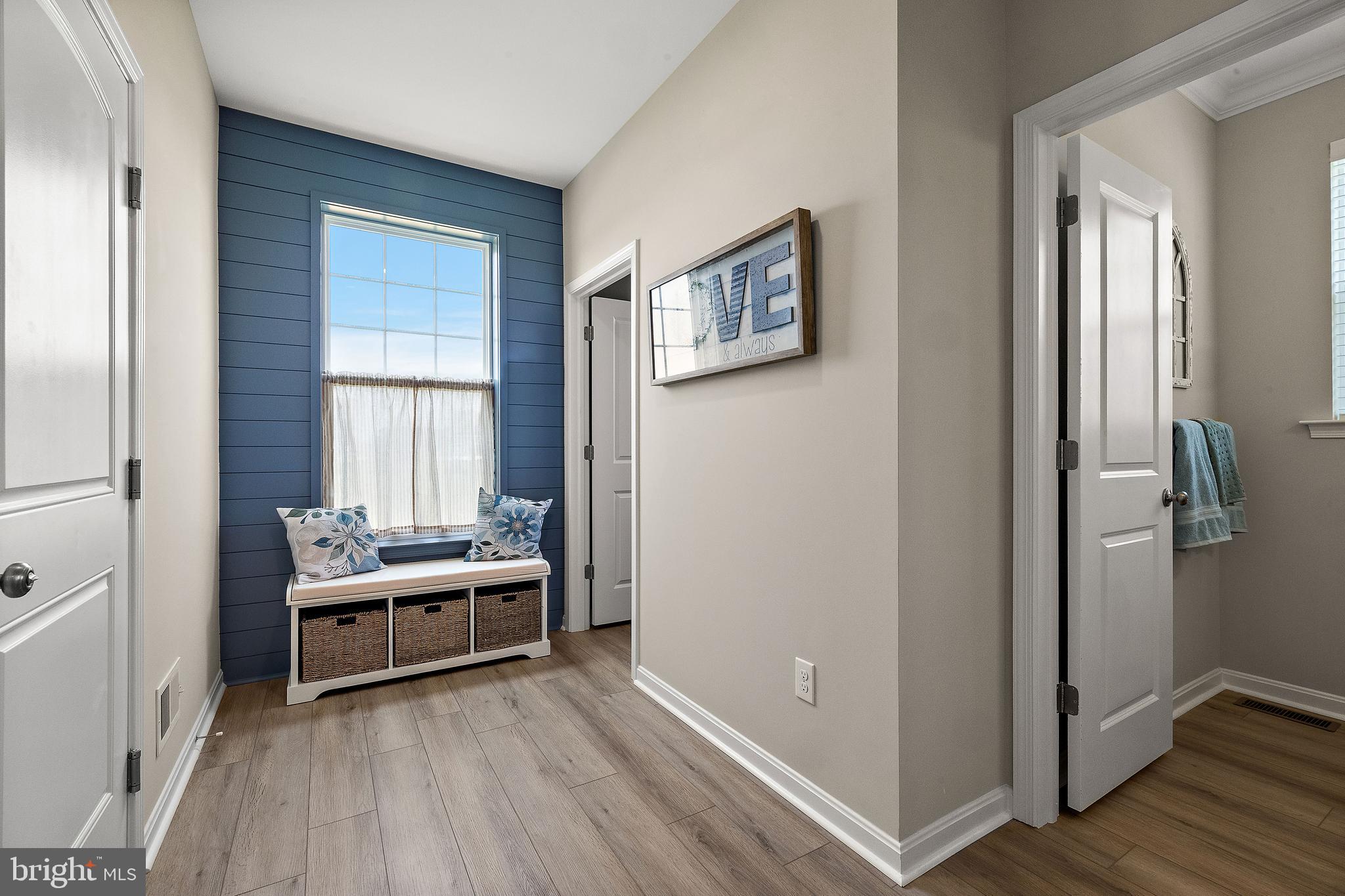 POND VIEW ESTATES - Residential