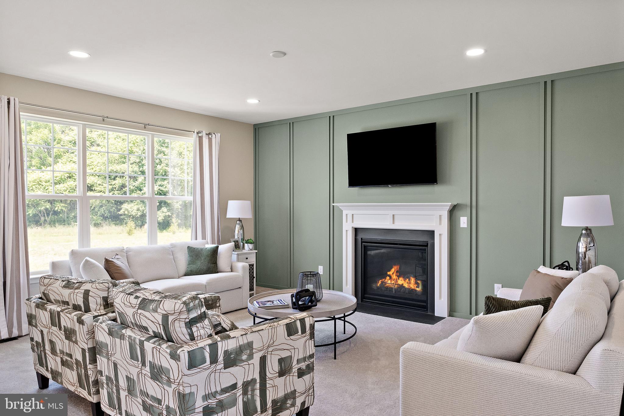 POND VIEW ESTATES - Residential