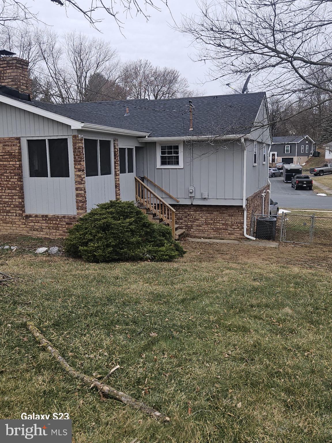 1328 OUTER DRIVE