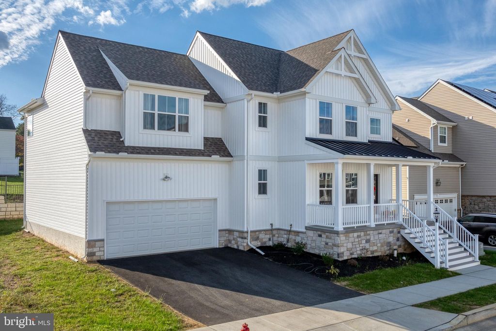 Photo of 888 Fenton Avenue, LANCASTER, PA 17601 (MLS # PALA2058586)