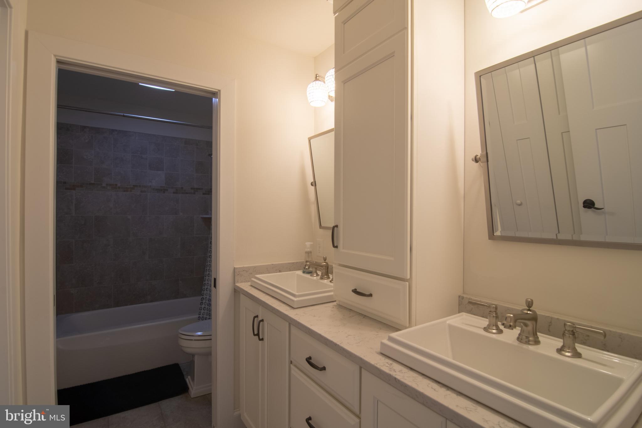 SYCAMORE FARM - Residential