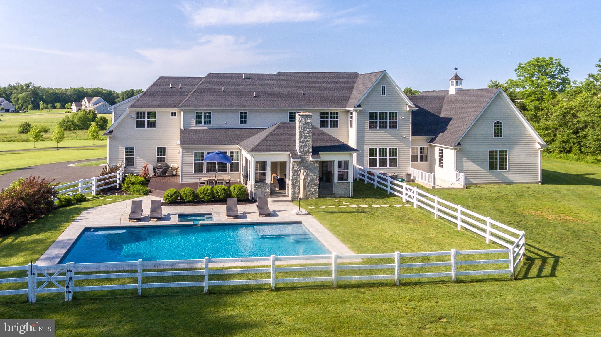 SYCAMORE FARM - Residential