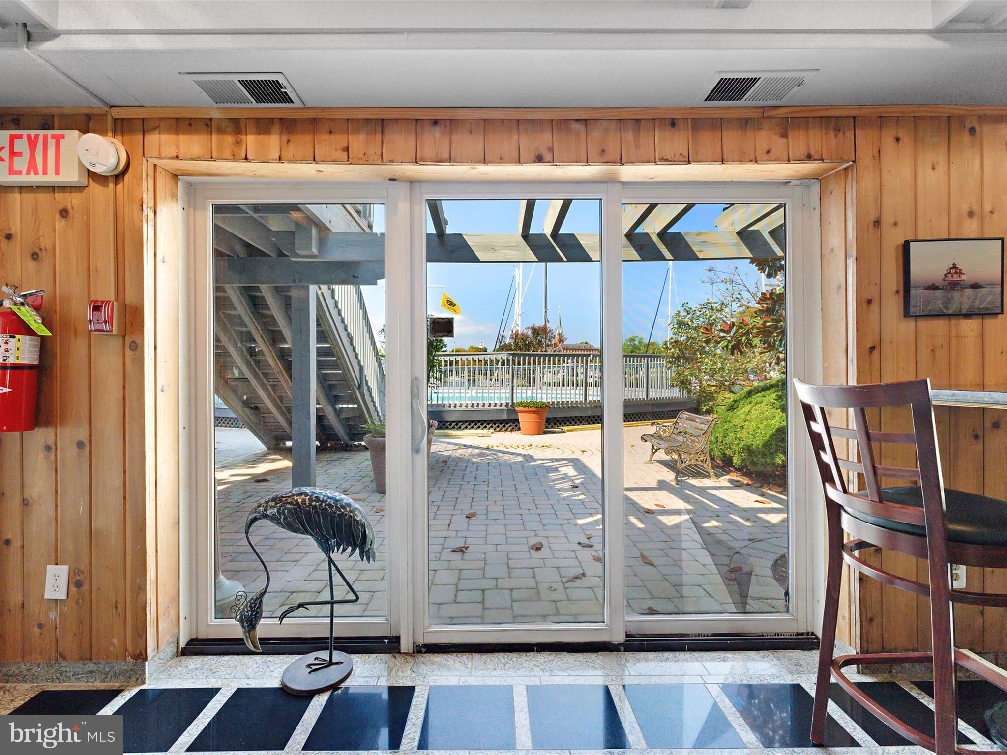 THE YACHT CLUB CONDOMINIUMS - Residential