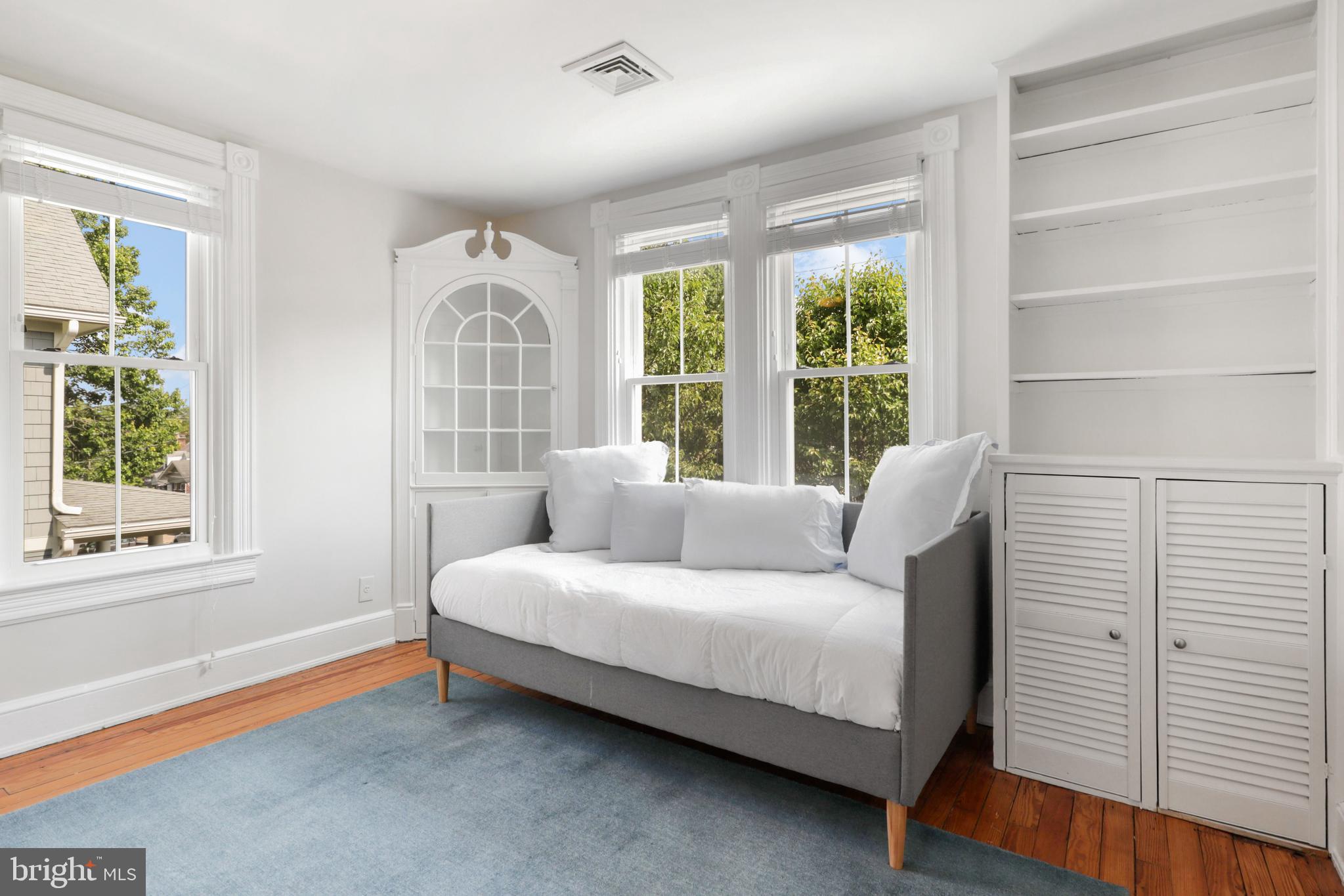 CHERRYDALE - Residential