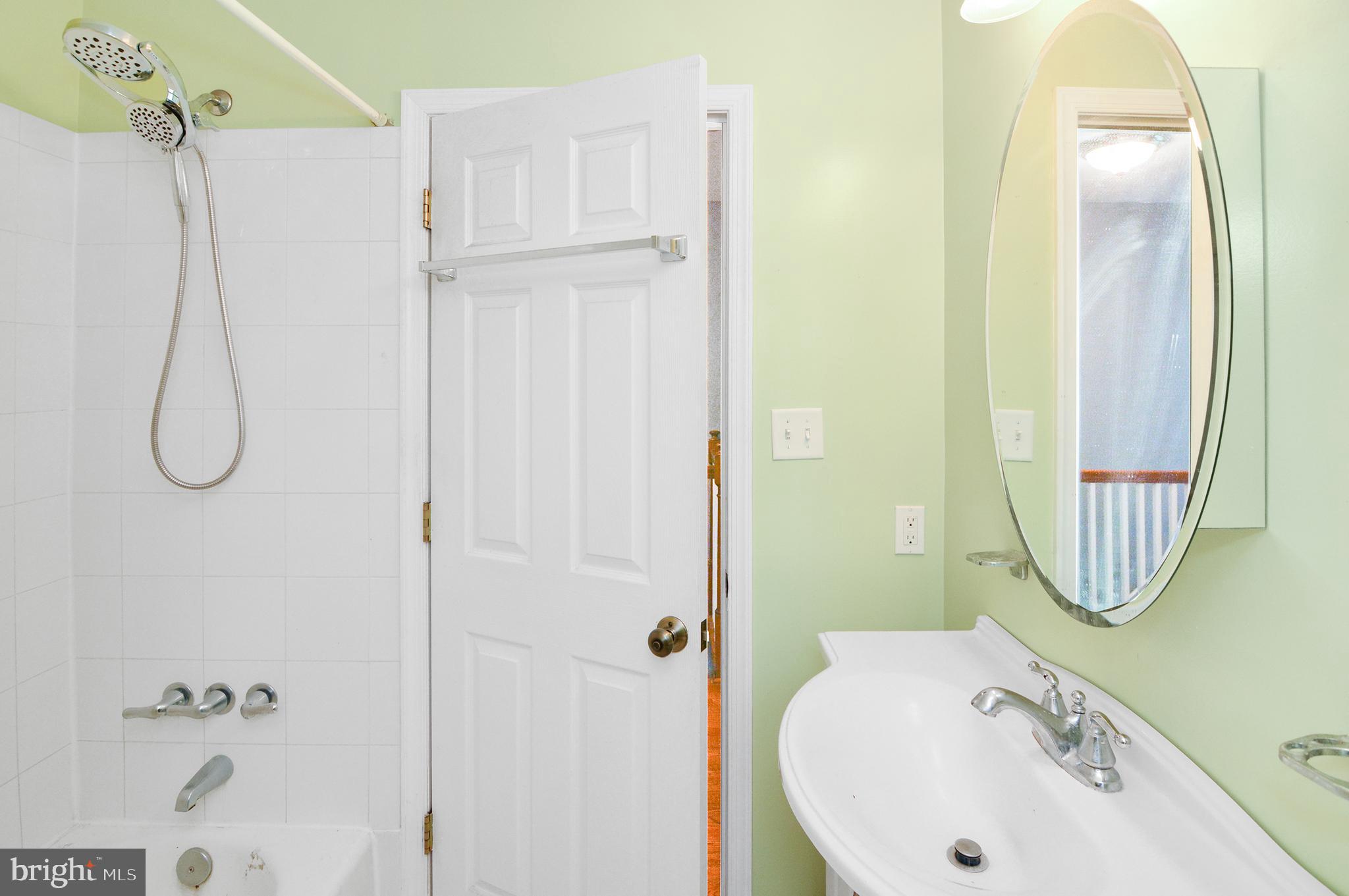 WHITELEY - Residential