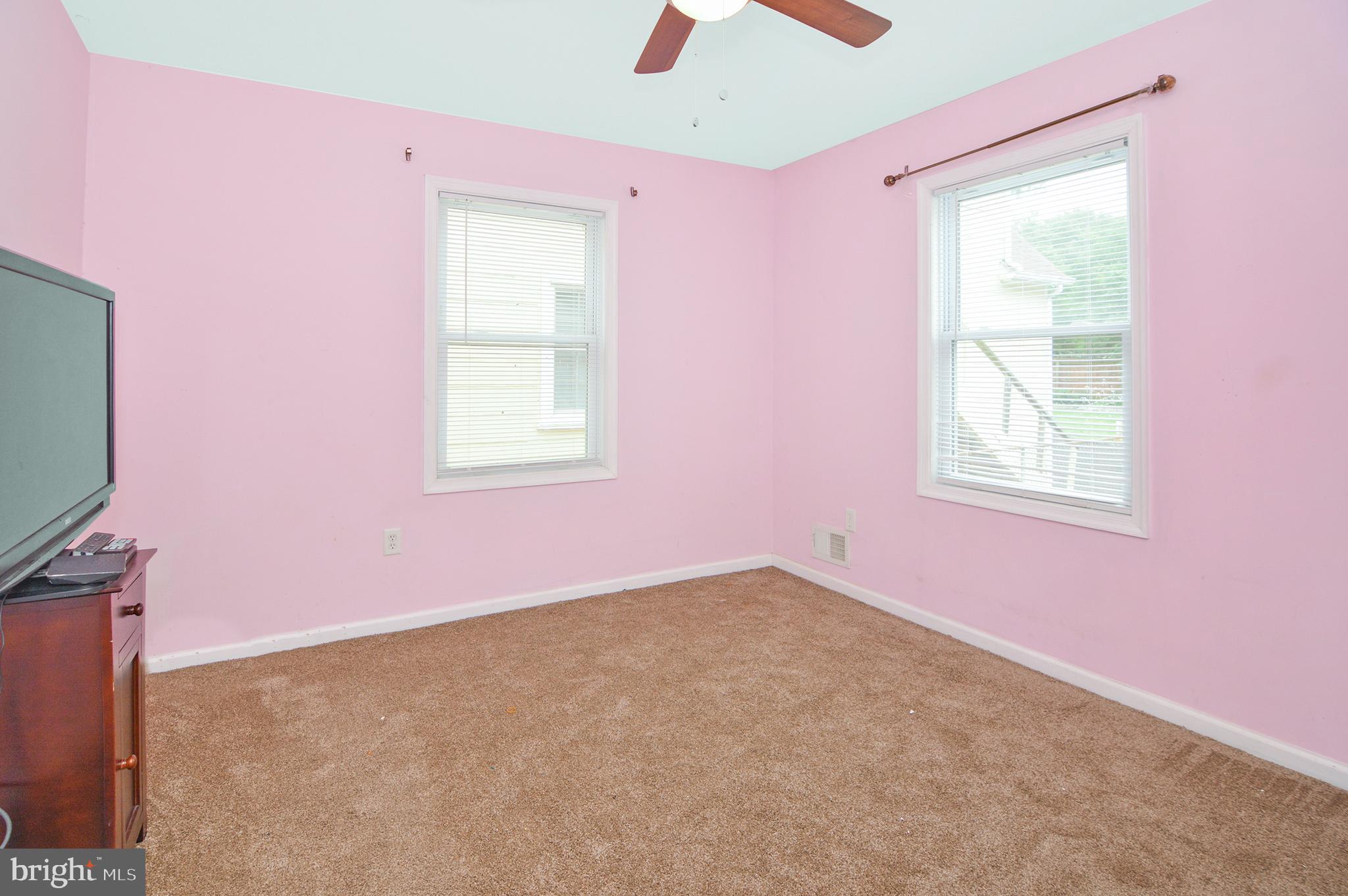 WHITELEY - Residential