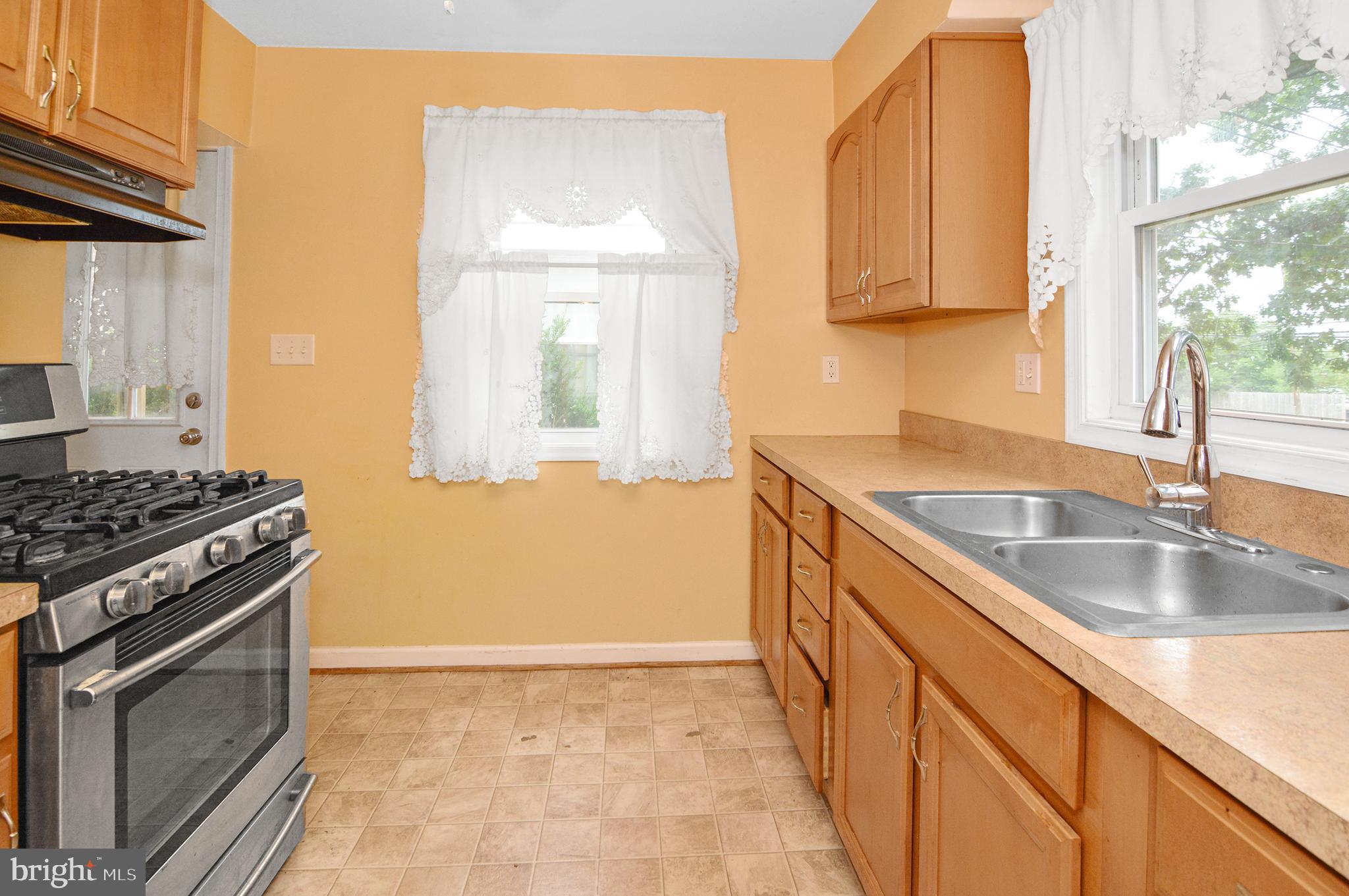 WHITELEY - Residential