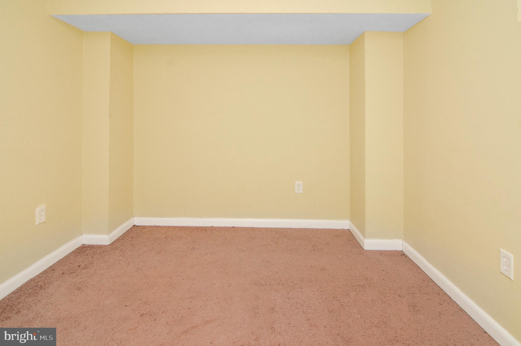 WHITELEY - Residential